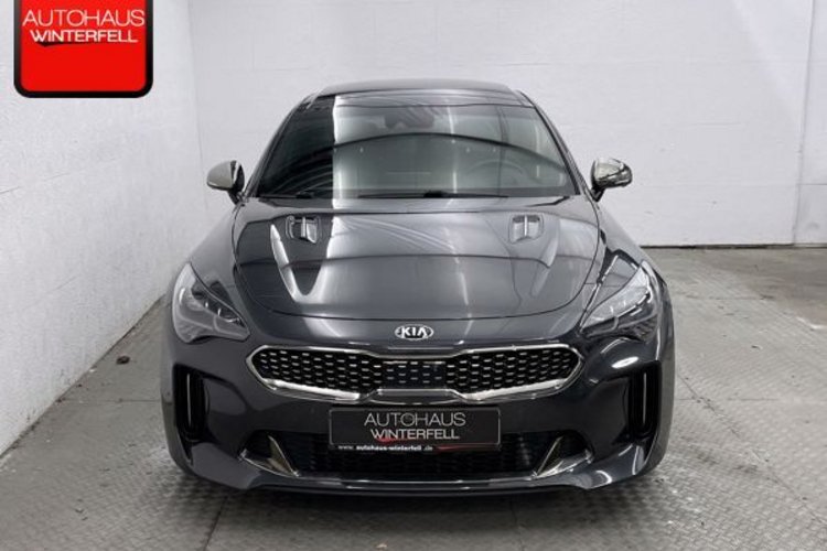 Kia Stinger Stinger 3.3 T-GDI AWD GT PANO+H&amp;K+HUD+360+LED+