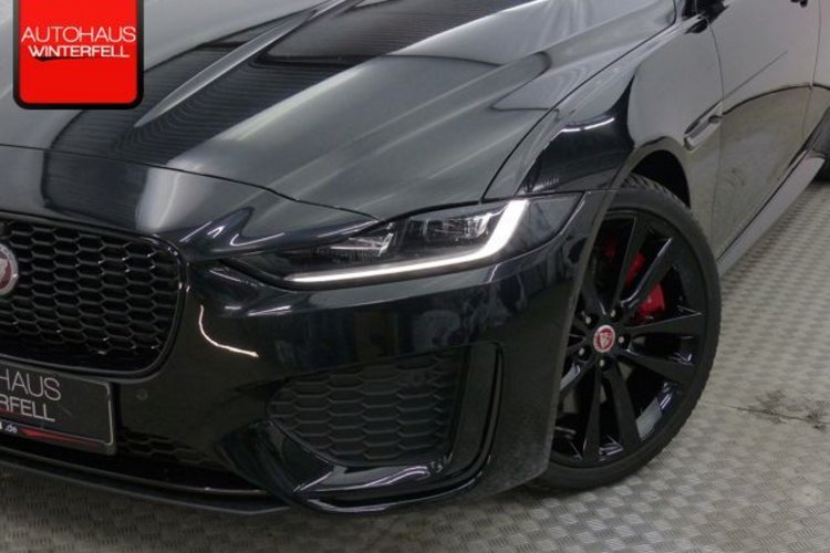 Jaguar XE XE R-DYNAMIC BLACK SCHIEBEDACH+MERIDIAN+360+LED+